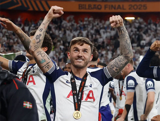 Maddison cùng Tottenham vô địch Europa League 2024/25