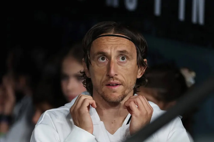 Modric chia tay Real Madrid