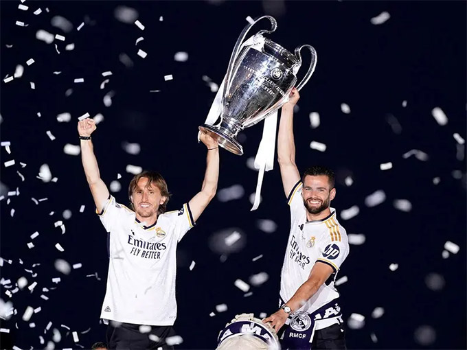 Modric đã khép lại 13 năm thành công tại Real
