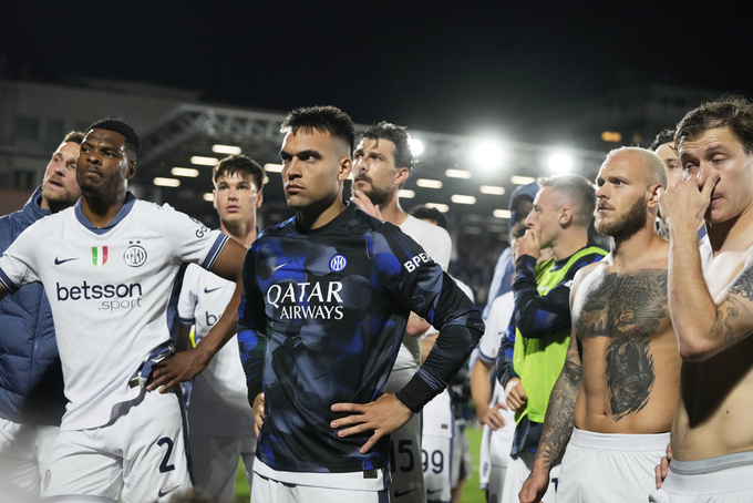 Các học trò của HLV Simone Inzaghi cay đắng khi vuột mất Scudetto