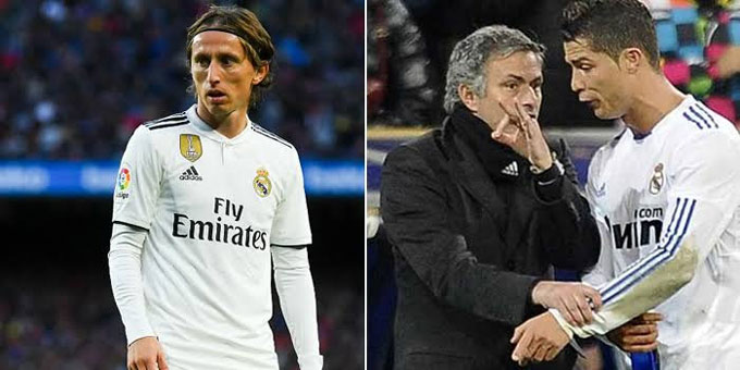 Cristiano Ronaldo suýt choảng Mourinho