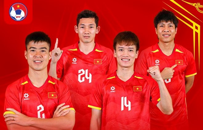 Các cầu thủ Việt Nam tham dự trận đấu giao hữu giữa ASEAN All-Stars vs MU