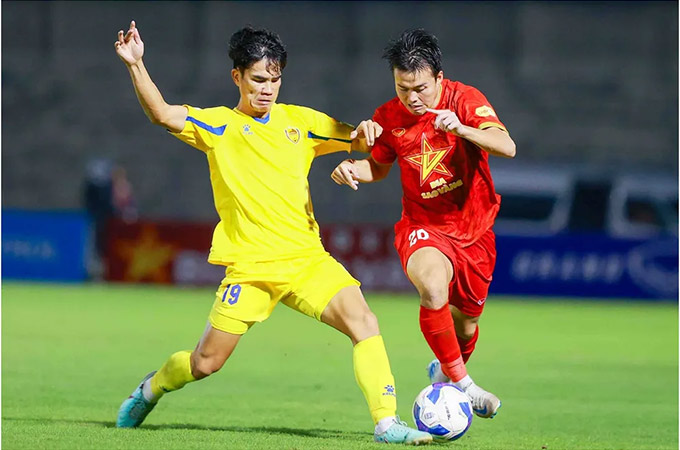 Quảng Nam gặp khó khăn khi tiếp đón Hà Tĩnh trên sân nhà 