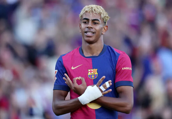 Lamine Yamal đồng ý thỏa thuận mới với Barca