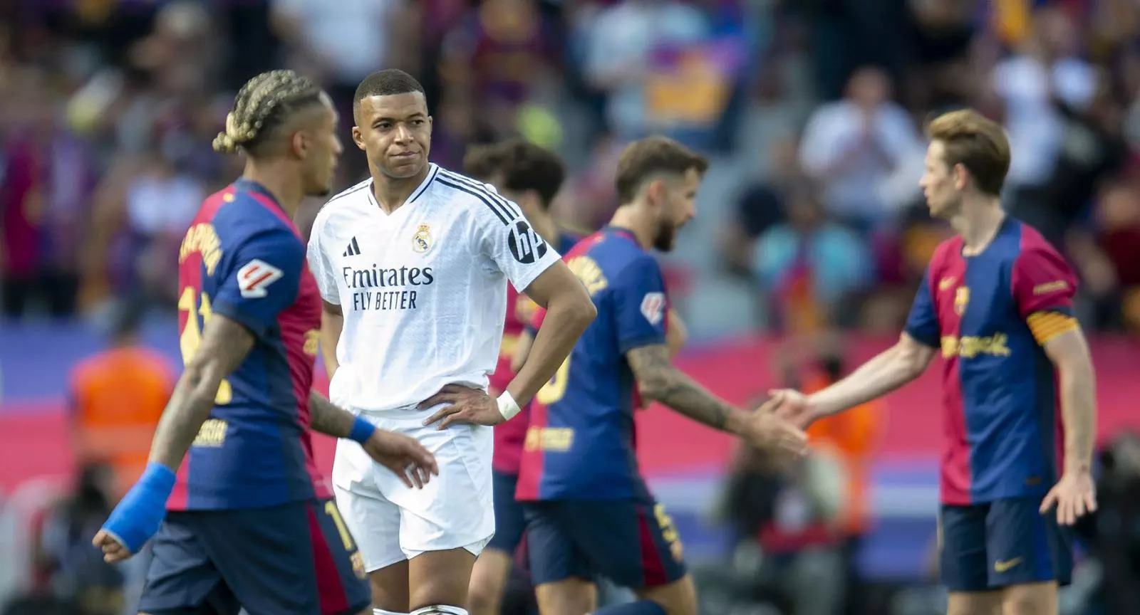 Dù là Vua phá lưới La Liga mùa này nhưng Mbappe có 3 bàn vào lưới Barca bị từ chối, đồng thời thua ở các trận El Clasico