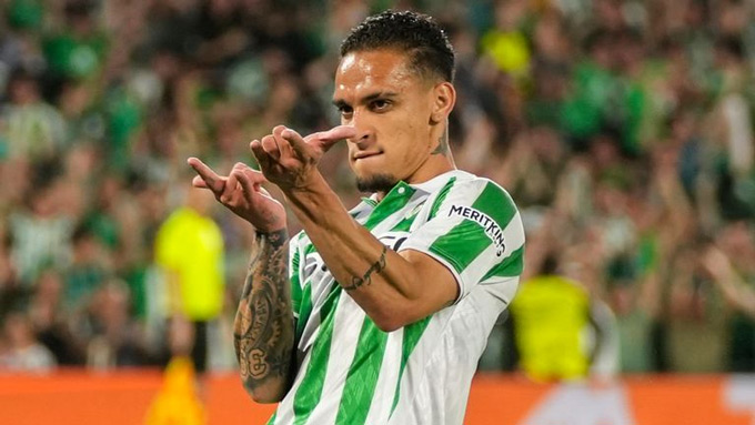 Antony đang là ngôi sao sáng của Betis