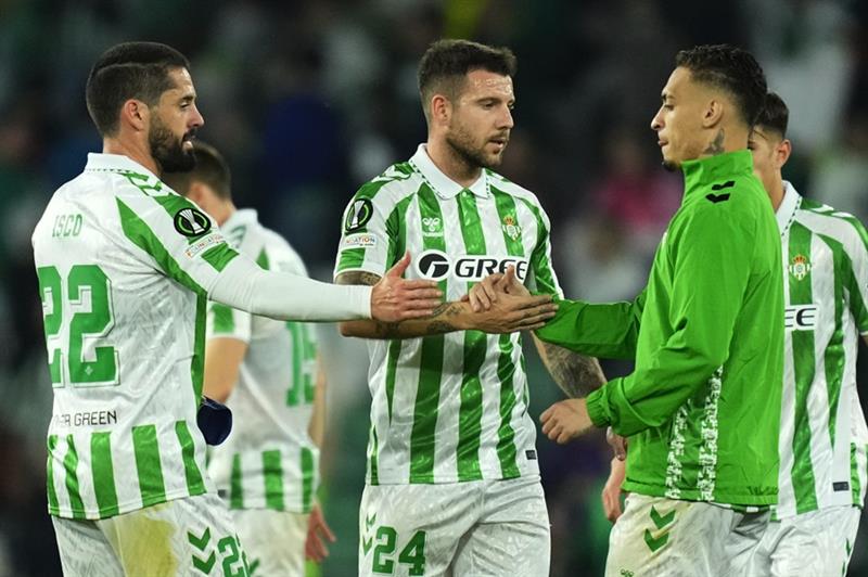 Sức mạnh của Betis nằm ở tập thể