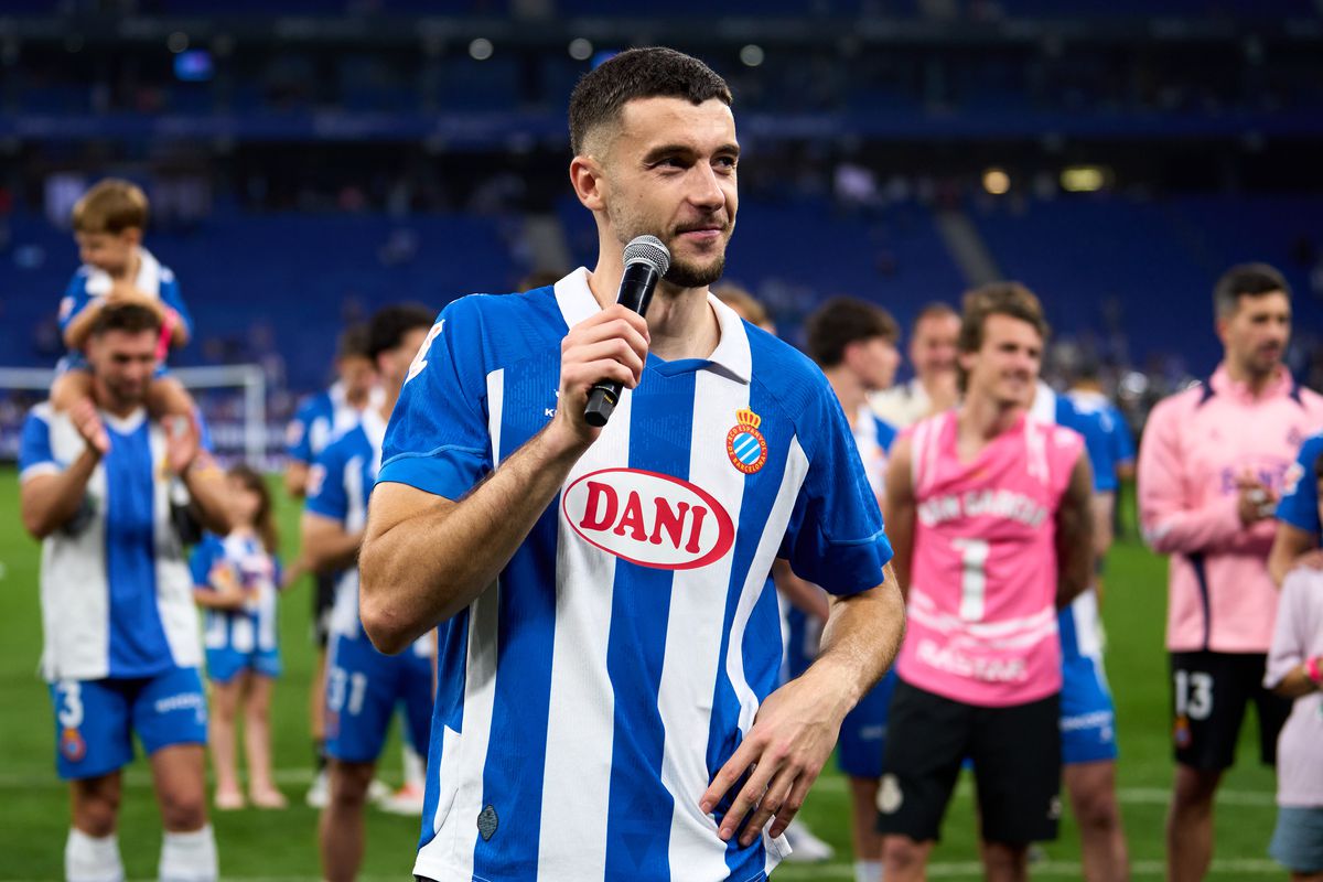 Thủ môn người Catalan này đã nói những lời chia tay với các CĐV của Espanyol 