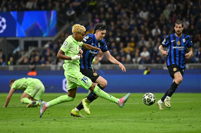 Inter đã hạ Barca ở bán kết 