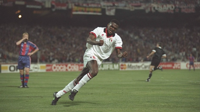 Marcel Desailly của Milan trong chiến thắng 4-0 trước Barcelona tại chung kết Champions League mùa giải 1993/94