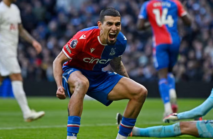 Daniel Munoz (Crystal Palace)