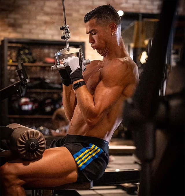  Cristiano Ronaldo luyện tập cường độ cao