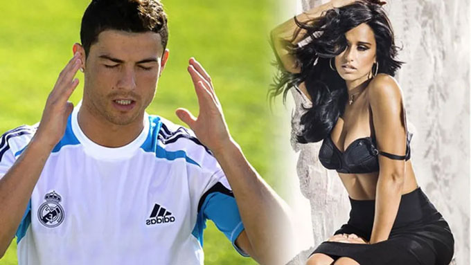 Cristiano Ronaldo quắp ngay lấy Rita Pereira