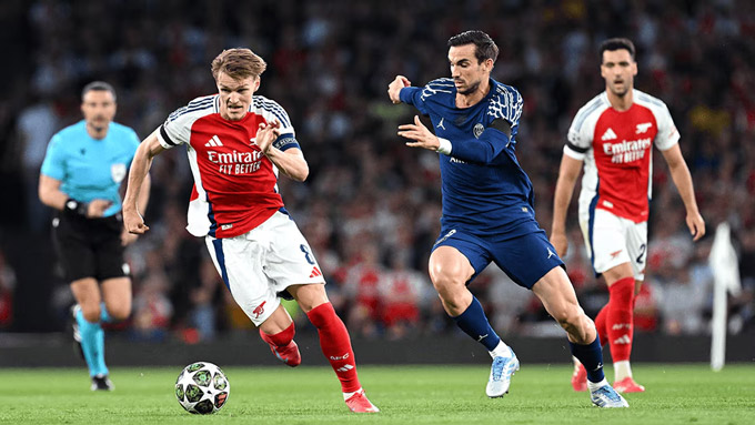 Arsenal đã phải chịu thiệt thòi ở vòng knock-out