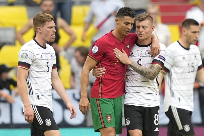 CR7 muốn đổi vận bằng một chiến thắng trước ĐT Đức ở trận đấu sắp tới
