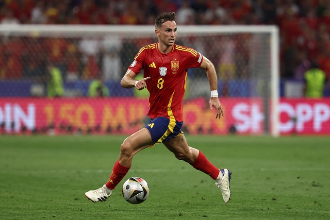 Fabian Ruiz hiện là trụ cột tuyến giữa ở cả ĐT Tây Ban Nha lẫn PSG