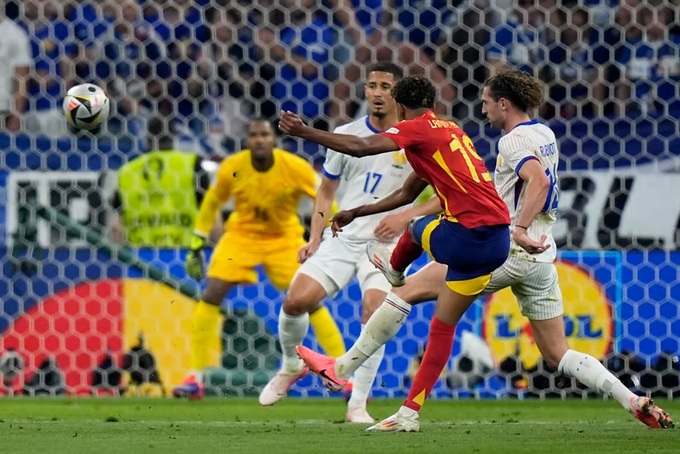 Lamine Yamal cần tiếp tục sút tung lưới ĐT Pháp, trong trận bán kết Nations League 2024/25 