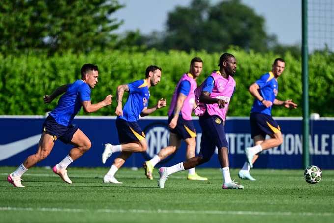 Bối cảnh tại Inter Milan không màu hồng như người ta tưởng