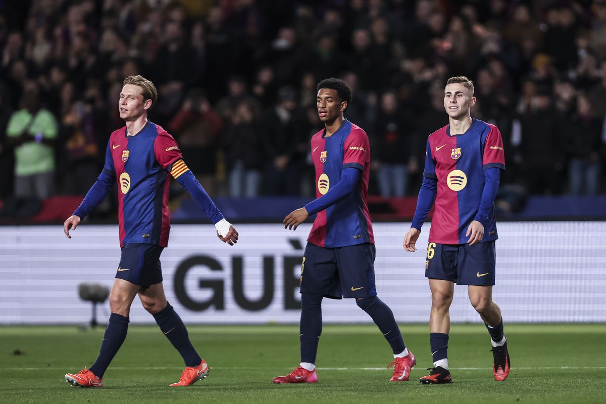Theo UEFA, việc Barca bán 10% bản quyền truyền hình của mình vào năm 2022 trong 25 năm tới không thể được tính là "thu nhập hoạt động khác"