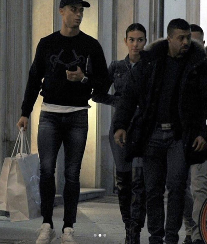   Hichman Bukhari từng bảo vệ Ronaldo