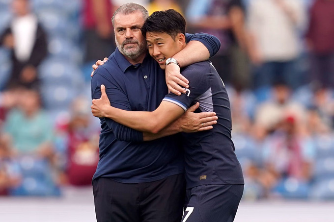 Son Heung-min đã gửi thông điệp xúc động đến HLV Ange Postecoglou 
