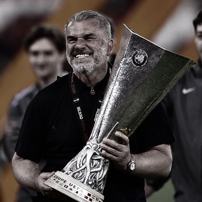 Ange Postecoglou đoạt Europa League để bị sa thải trong vinh quang