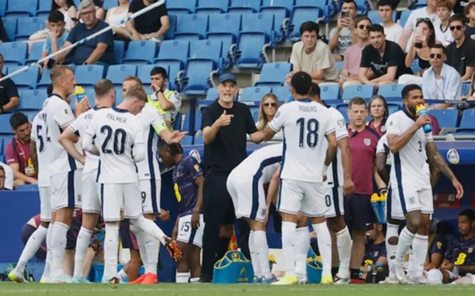 ĐT Anh của HLV Thomas Tuchel đã bị chính CĐV nhà la ó, trong màn trình diễn nhạt nhòa trước Andorra
