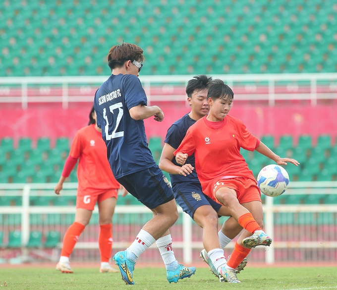 Mục tiêu ở trận ra quân của U19 nữ Việt Nam là chiến thắng. Ảnh: Đình Viên 