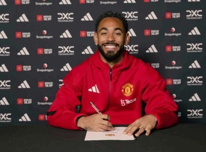 Cunha là fan ruột của MU