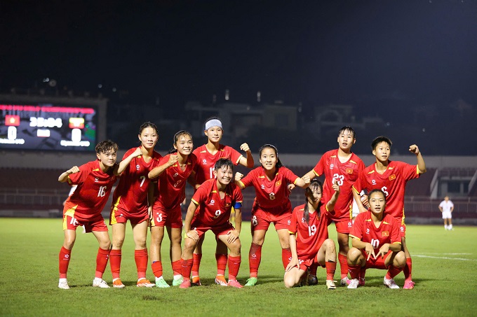Niềm vui chiến thắng sẽ đến với U19 nữ Việt Nam - Ảnh: Đình Viên 
