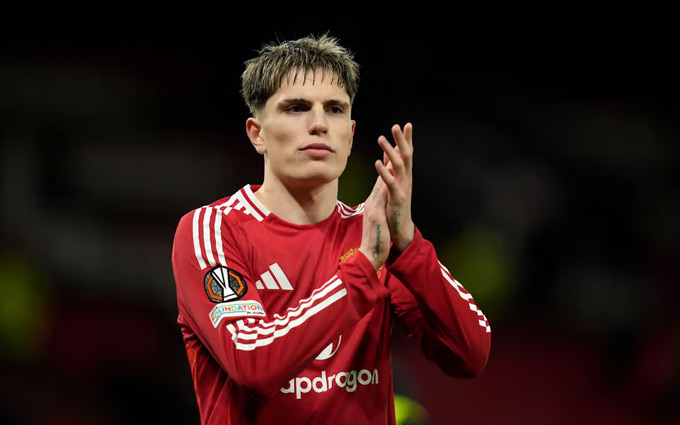 Garnacho muốn tiếp tục thi đấu tại Premier League thay vì giải đấu khác