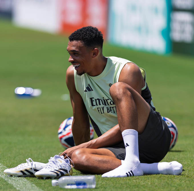 Trent đang nỗ lực tập luyện để hòa nhập với Real Madrid