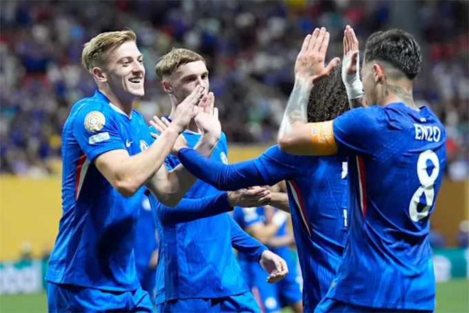 Chelsea có chiến thắng nhẹ nhàng trận mở màn vòng bảng FIFA Club World Cup