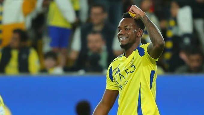 Jhon Duran  trong màu áo Al Nassr