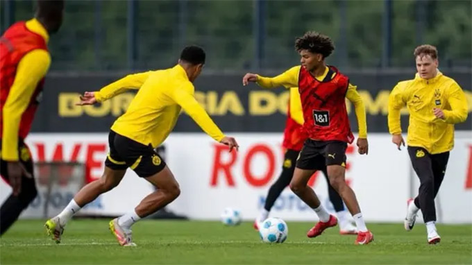 Albert chính là cầu thủ trẻ nhất tại FIFA Club World Cup 2025