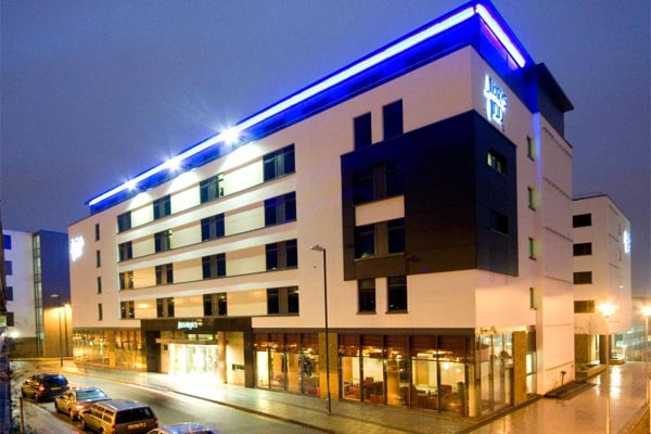 Khách sạn Jurys Inn ở Brighton