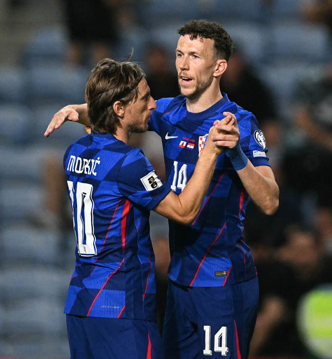 Perisic sẵn sàng gia nhập Barcelona.