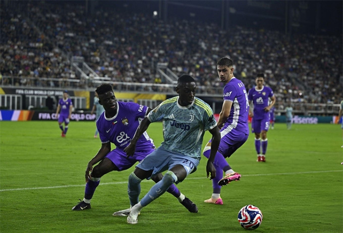 Kolo Muani lập cú đúp giúp Juventus đại thắng