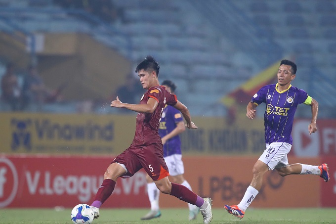 Thắng Hà Nội cũng chưa đủ để Bình Định đá play-off. Ảnh: Minh Tuấn 