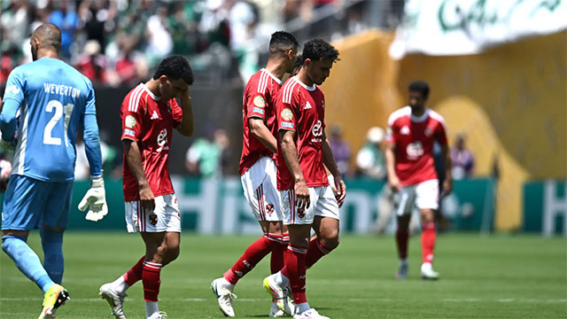 Trận Palmeiras vs Al Ahly bị hoãn 30 phút