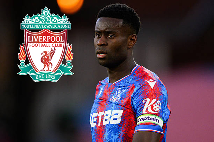 Liverpool đang cân nhắc chiêu mộ Guehi thay Quansah