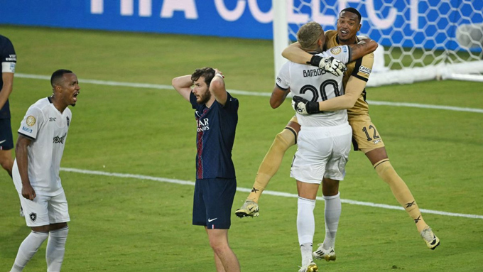 PSG bất ngờ để thua Botafogo ở lượt trận thứ 2 vòng bảng Club World Cup và ngay lập tức muốn bổ sung tân binh
