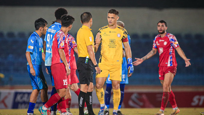 Lê Giang vẫn chưa đồng ý về Ninh Bình