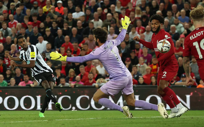 Isak được đồn đoán sẽ gia nhập Liverpool