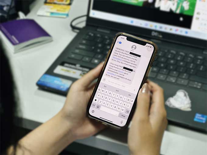 Người chơi phấn khích trải nghiệm cảm giác trúng thưởng khi chơi thử Lotto 5/35