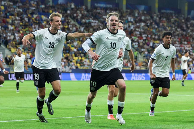U21 Đức có chiến thắng chật vật trong thế trận hơn 2 người