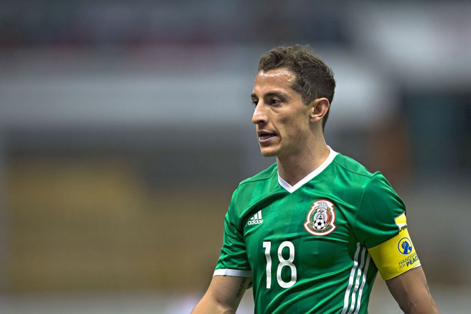 Andres Guardado trong màu áo ĐT Mexico