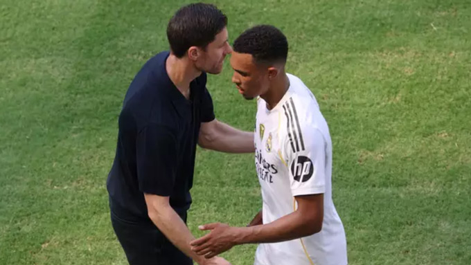 Alexander-Arnold có một điểm yếu rõ ràng