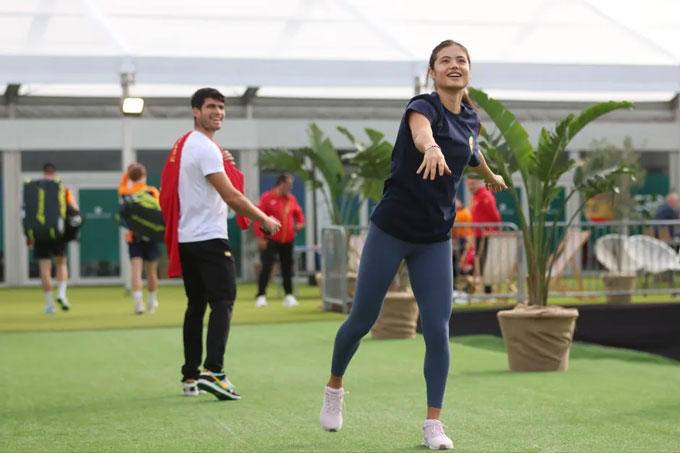 Cả hai ngày càng tự tin thể hiện sự quan tâm dành cho nhau