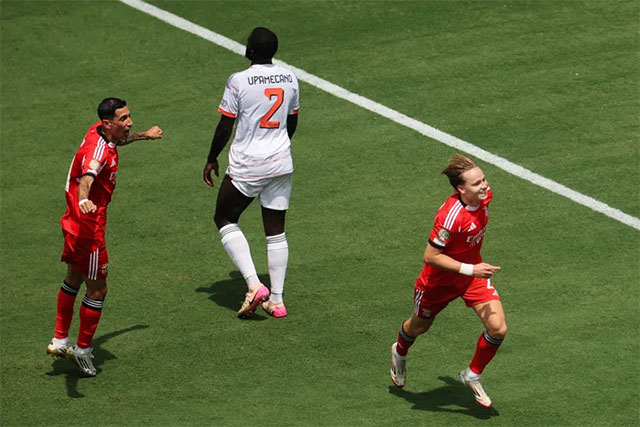 Benfica đã giành được chiến thắng lích sử trước Bayern